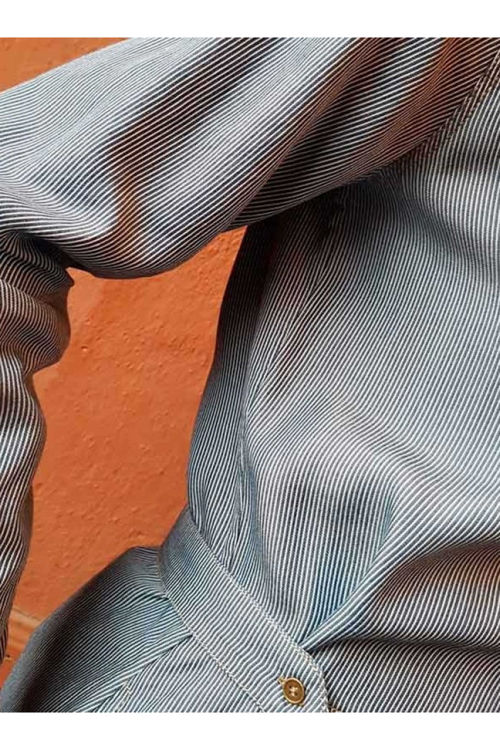 AJ.117 Project Dione kjole indigo stribet