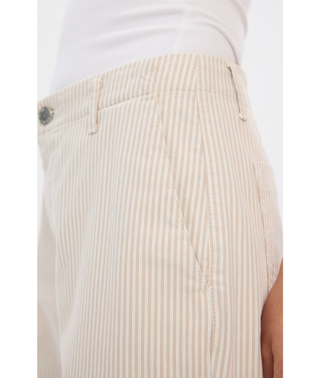 Five Units Erica stribet